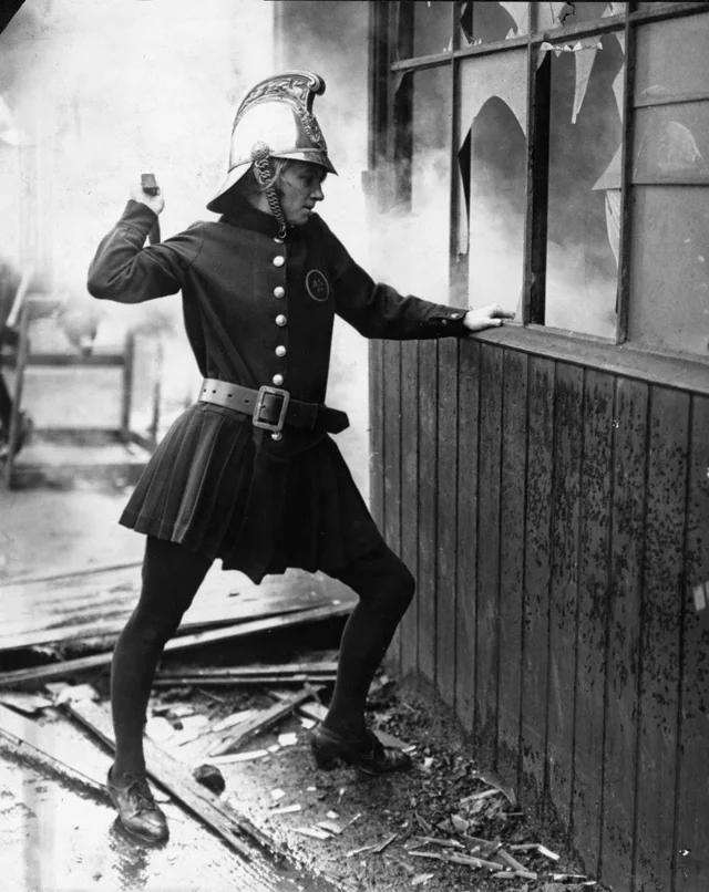 The female firefighter uniform from the Achille Serre Ladies Fire Brigade in London, 1926