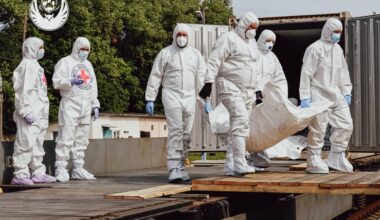 Russia Mixes Remains of Its Own Soldiers With Ukrainians in Body Transfer