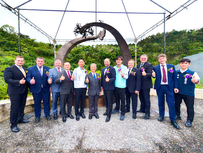 Monument unveiled commemorating first European to land on Taiwan east coast
