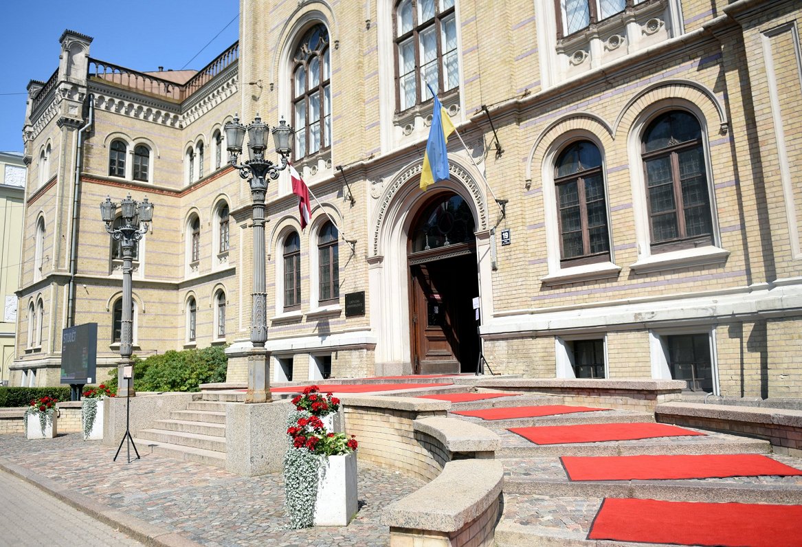 Latvian universities show downward slide in world rankings / Article