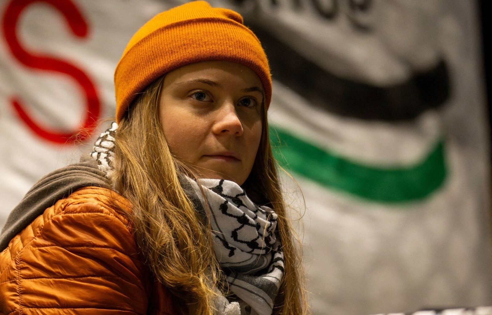 « J’espère que Greta et ses amis savent nager »