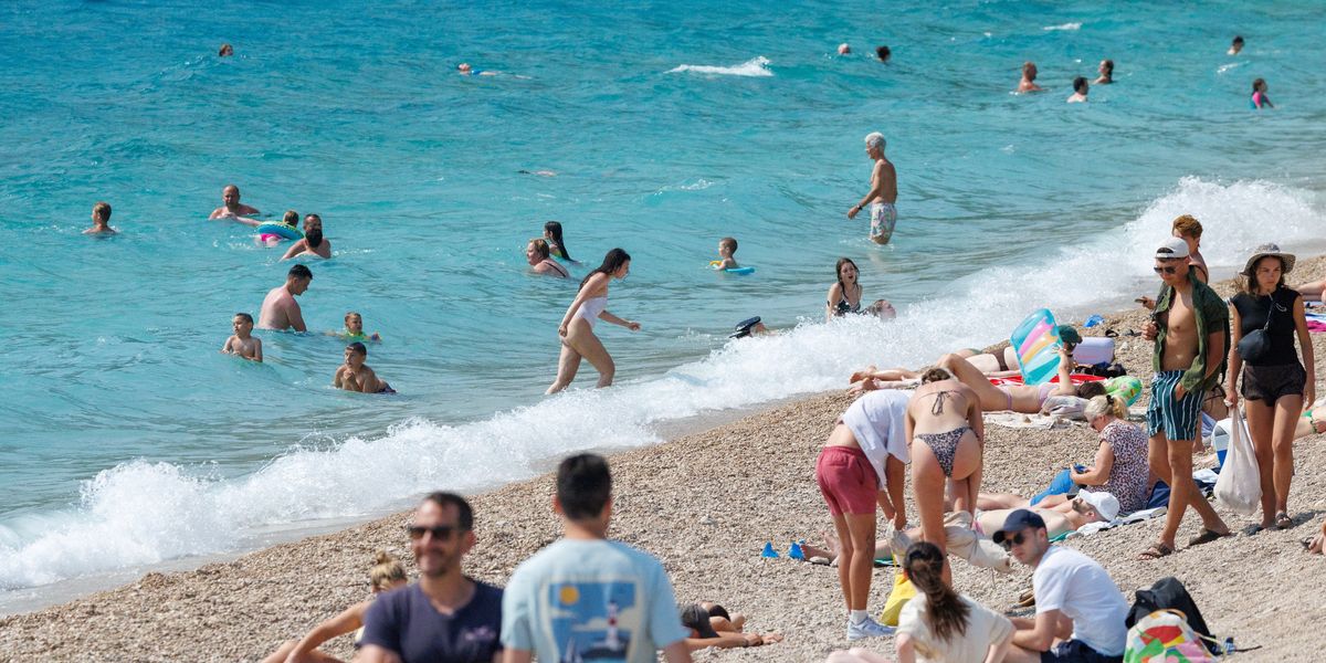 Foreign Office issues Croatia travel warning as tourists could be slapped with £17,000 fine or prison