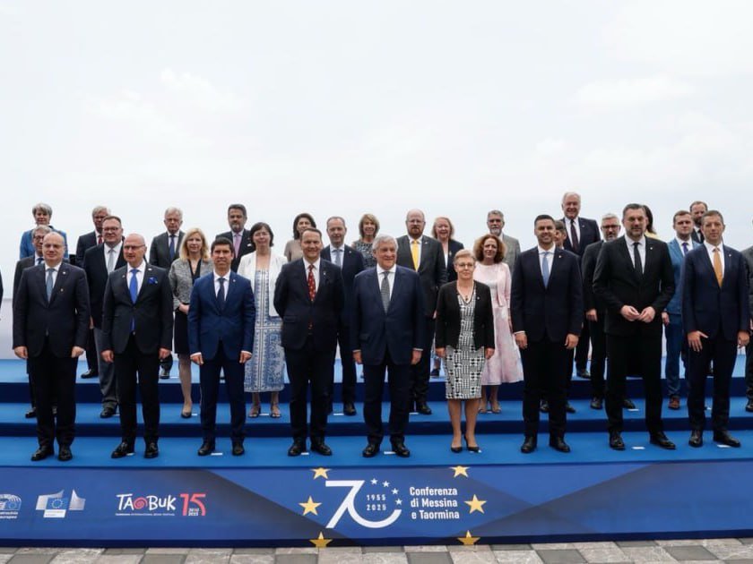 "Moldova deserves a place in the European family," assert European leaders.