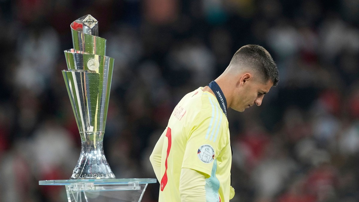 Fanúšik bol zadržaný za vyhrážky smrťou futbalistovi Alvarovi Moratovi