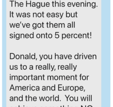 Mark Rutte's SMS naar Donald Trump voordat Trump arriveert in Nederland voor de NAVO top.