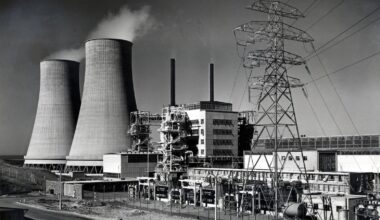 Chart: The rise, fall and rise of UK nuclear power over eight decades - Carbon Brief