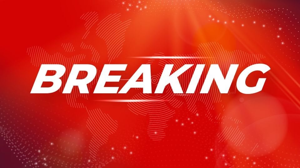 Liberal leads conservative in exit poll, Polish presidential race too close to call