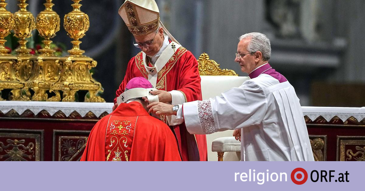 Katholiken: Rückkehr zu Tradition: Papst übergibt Erzbischöfen Pallium