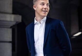 Prince Emmanuel is DJ Vyntrix