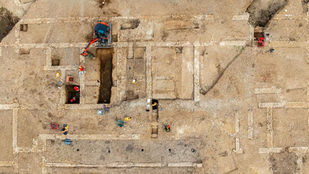 Archaeologists in France Discover Giant Roman Gallic Villa Hiding in Plain Sight