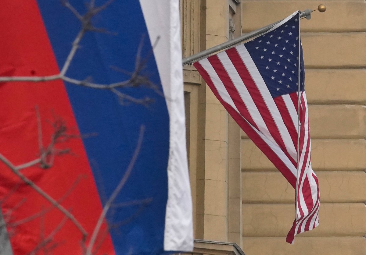 Russia and US national flags in Moscow