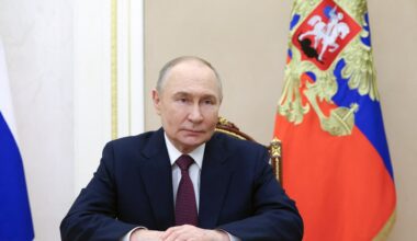 Vlad stooge threatens UK with ‘ice war’ as Ukraine & Russia talks end after ONE HOUR & Zel demands Putin ‘get nothing’