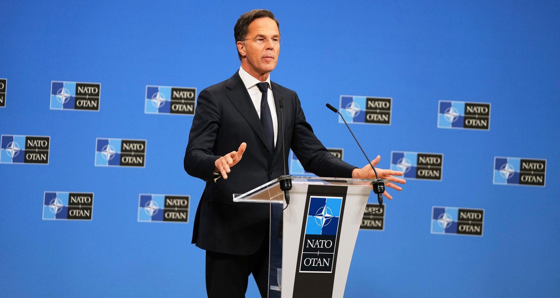Brüssel: Mark Rutte, Nato-Generalsekretär, spricht während einer Pressekonferenz vor einer Sitzung der Ukraine-Verteidigungskontaktgruppe im Nato-Hauptquartier.