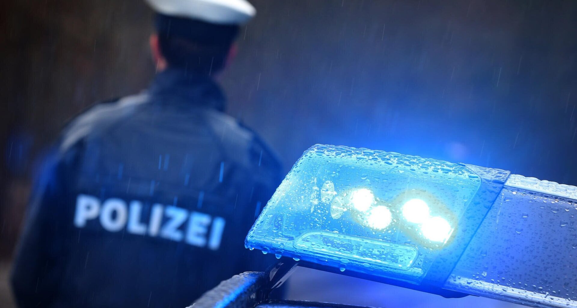 Vaginalabstrich bei 17-Jähriger? Chemnitzer Polizist wegen sexueller Nötigung vor Gericht