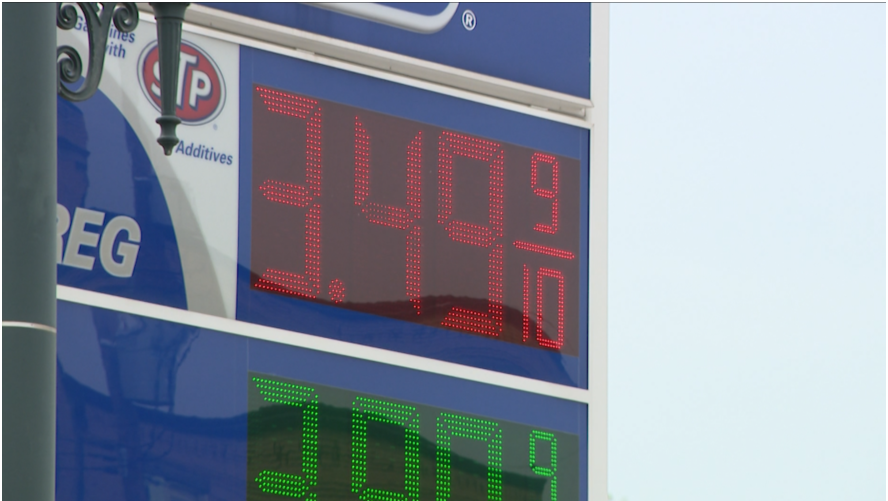 crude oil jump impacts Pittsburgh drivers
