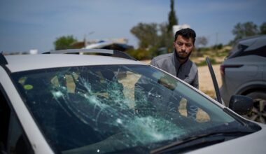 Israeli soldiers bar media from visiting West Bank villages on tour organized by Oscar winners