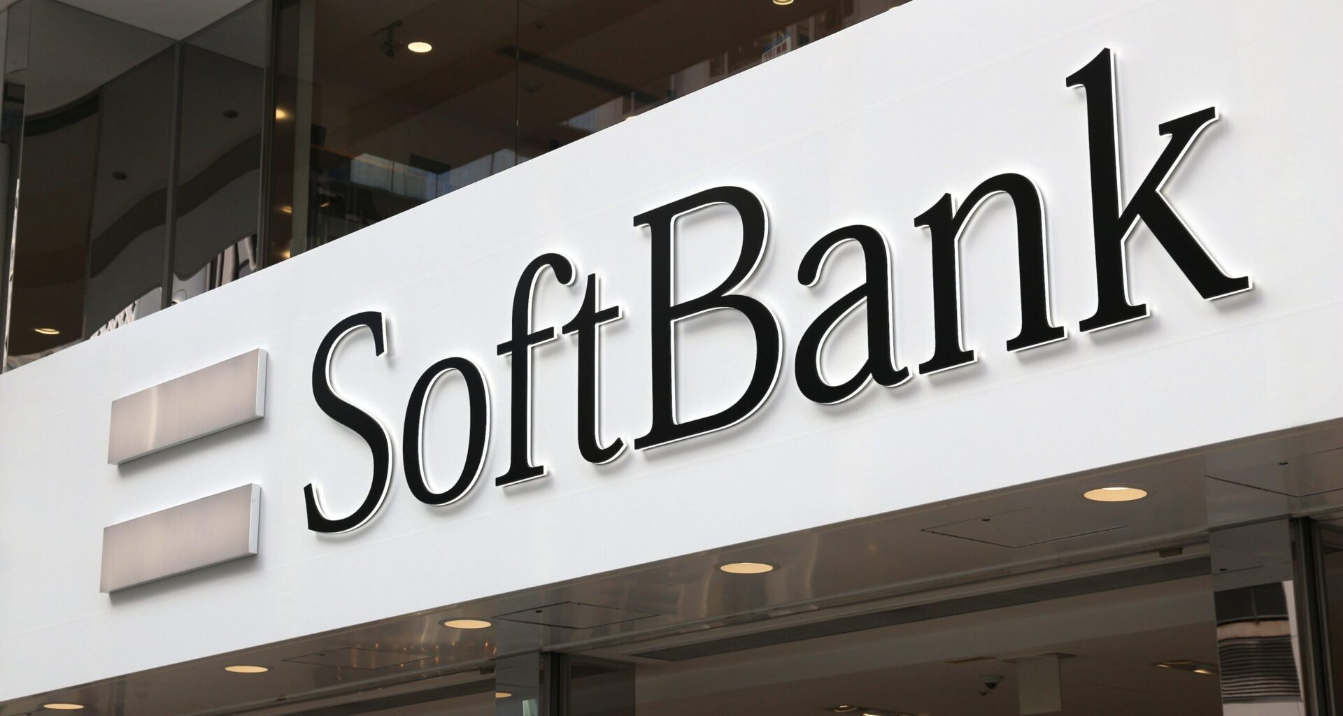 SoftBank CEO Unveils Bold Push Into Artificial Super Intelligence by 2035
