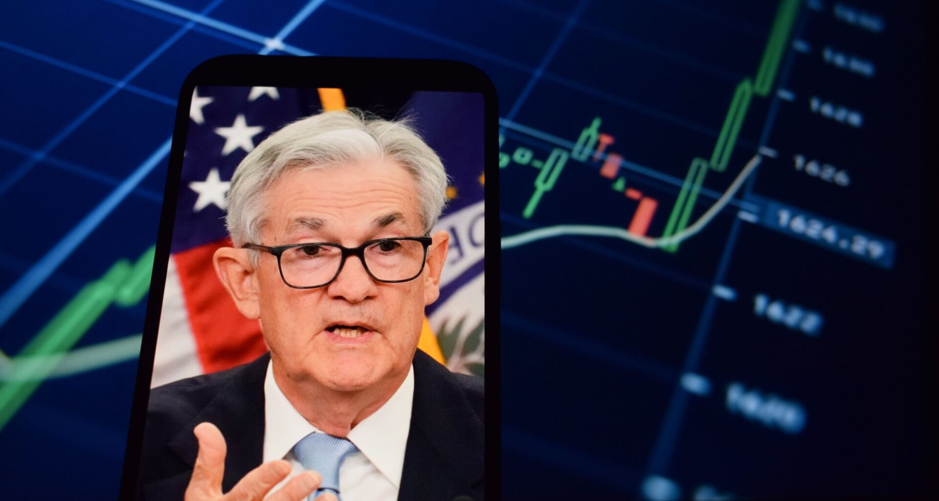 Fed chair Powell says AI is coming for your job • The Register