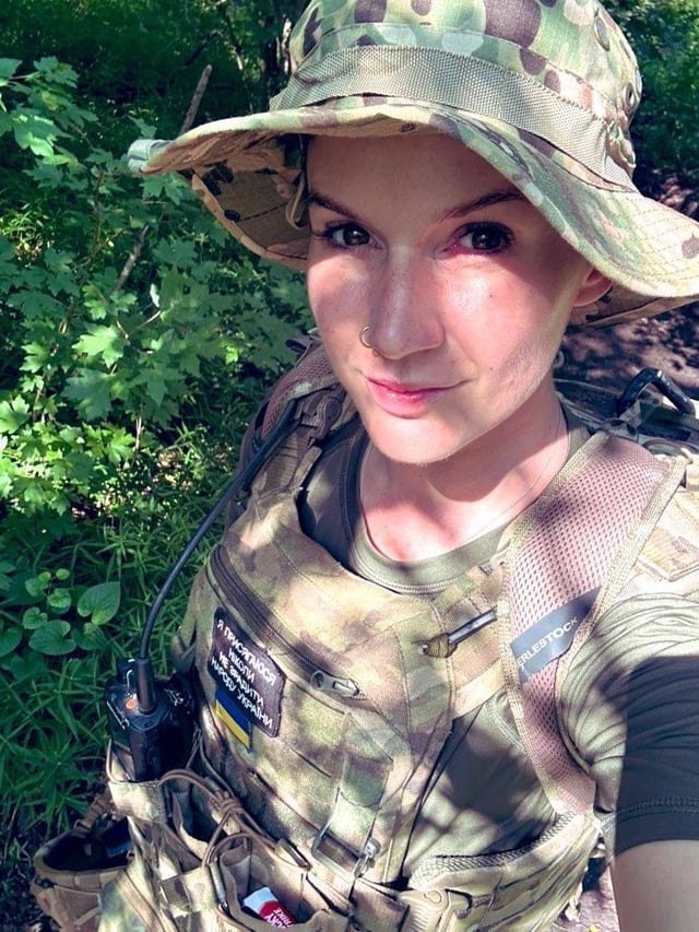 Canadian volunteer and Combat medic - she is from the 93rd Brigade Special Rifle Battalion 'Alcatraz' - of the Ukrainian Army.