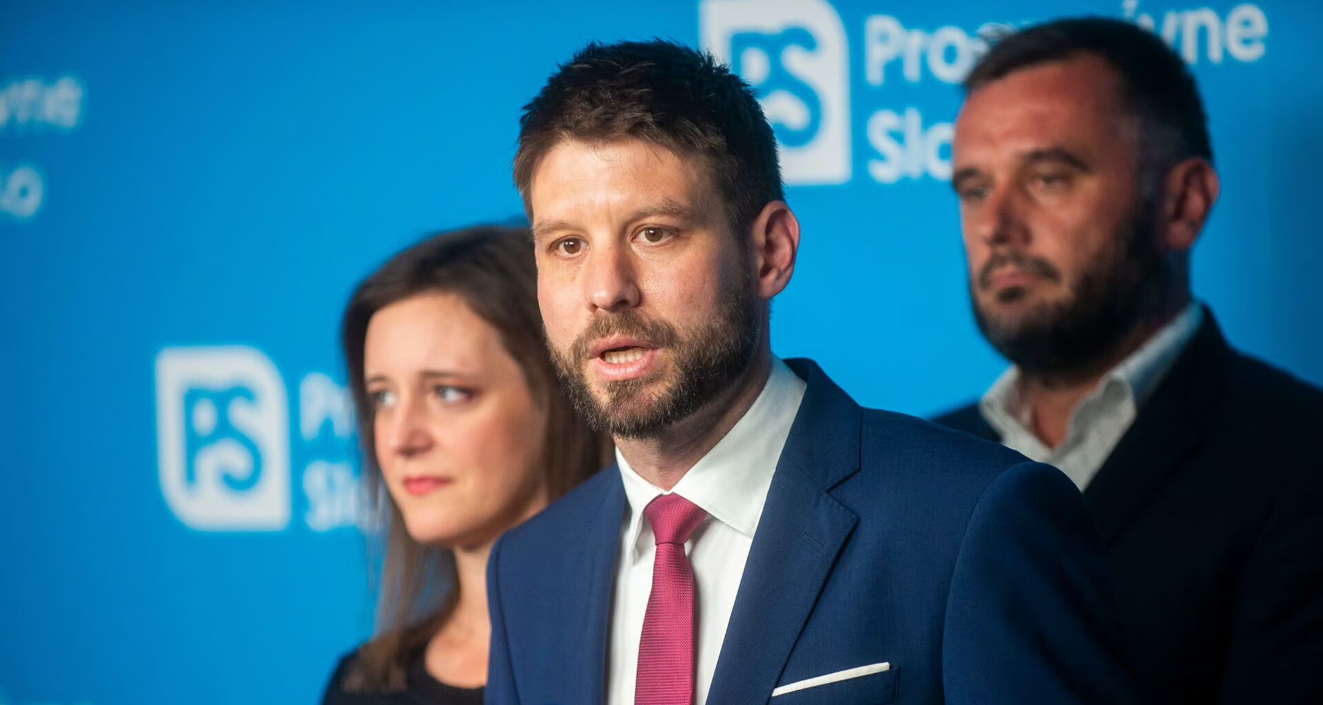 Slovensko je problémový štát a ide sa zaradiť k Maďarsku