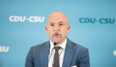 CSU lehnt Überprüfung von Waffenlieferungen an Israel ab