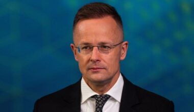 Hungary and Slovakia agree to boycott EU