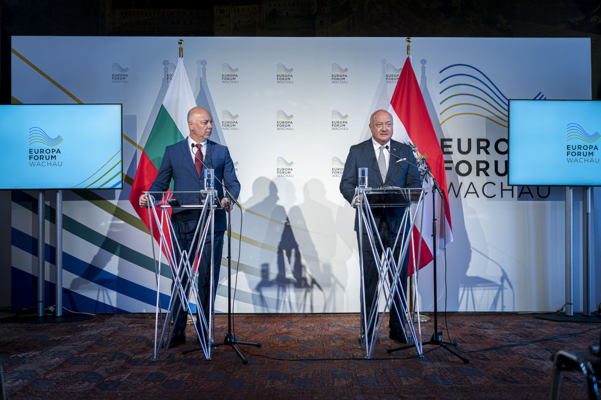 Bundeskanzler Stocker und bulgarischer Ministerpräsident Jeliazkov in der Wachau