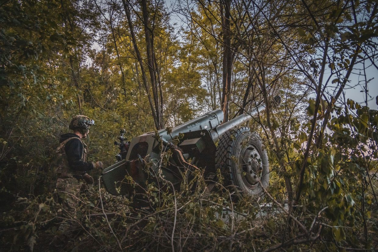 Ukrainian forces push Russian army away from Sumy