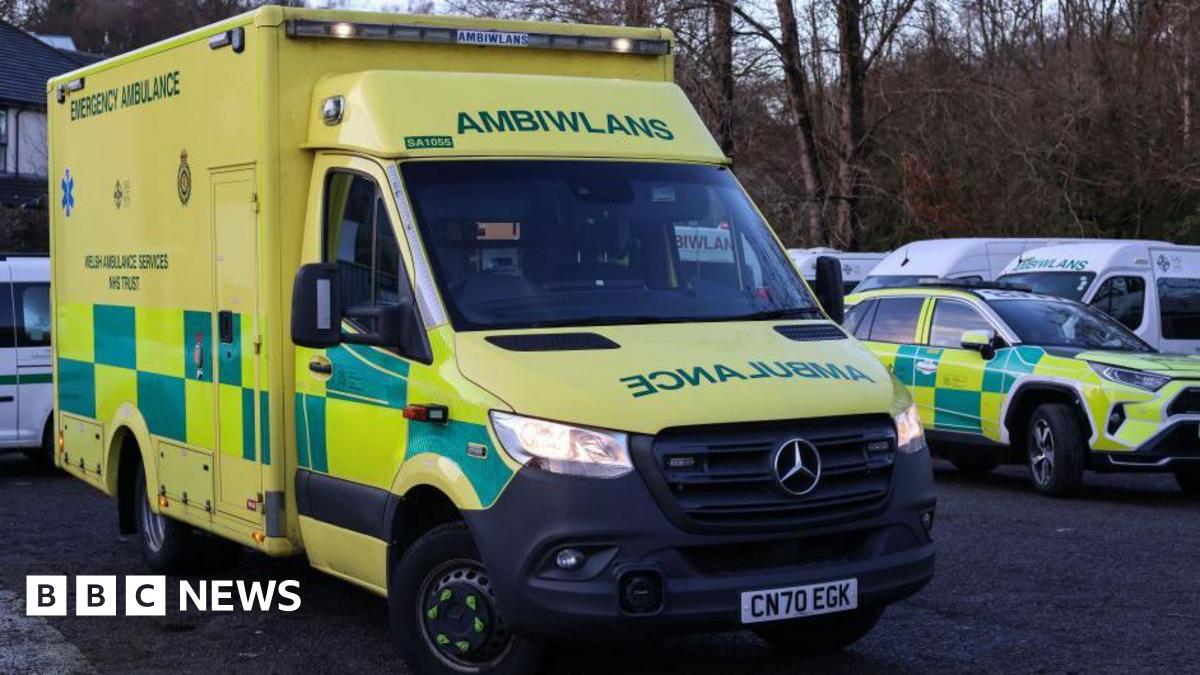 Many patients dying because of ambulance delays - coroner