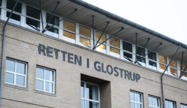 En gruppe på fem personer mistænkes for at udsætte personer, som de mener er pædofile, for grov vold