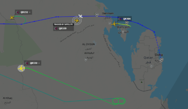 Katar sperrt seinen Luftraum - Flugzeuge von Qatar Airways drehen ab