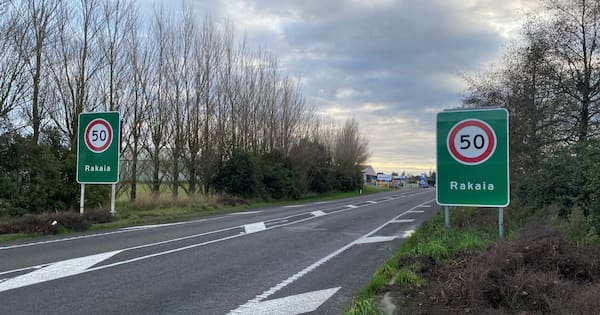 Town retains speed limit at 50km/h