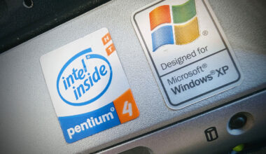 This AI runs on a 1997 processor with only 128 MB of memory, and the results are astonishing