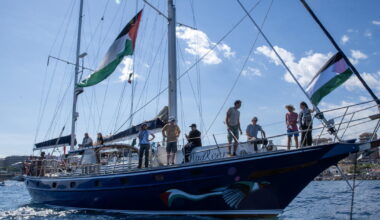 Izraelio ambasada Lietuvoje į Gazos Ruožą humanitarinę pagalbą gabenusį aktyvistų laivą pavadino „asmenukių jachta“
