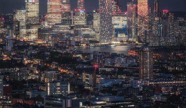 Blue hour in Canary Wharf.