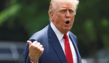 Elon Musk was right — there is a 'really big bomb' controlling Trump: ex-aide