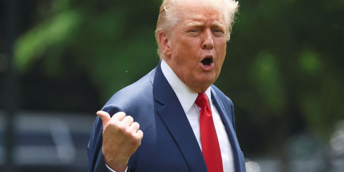 Elon Musk was right — there is a 'really big bomb' controlling Trump: ex-aide