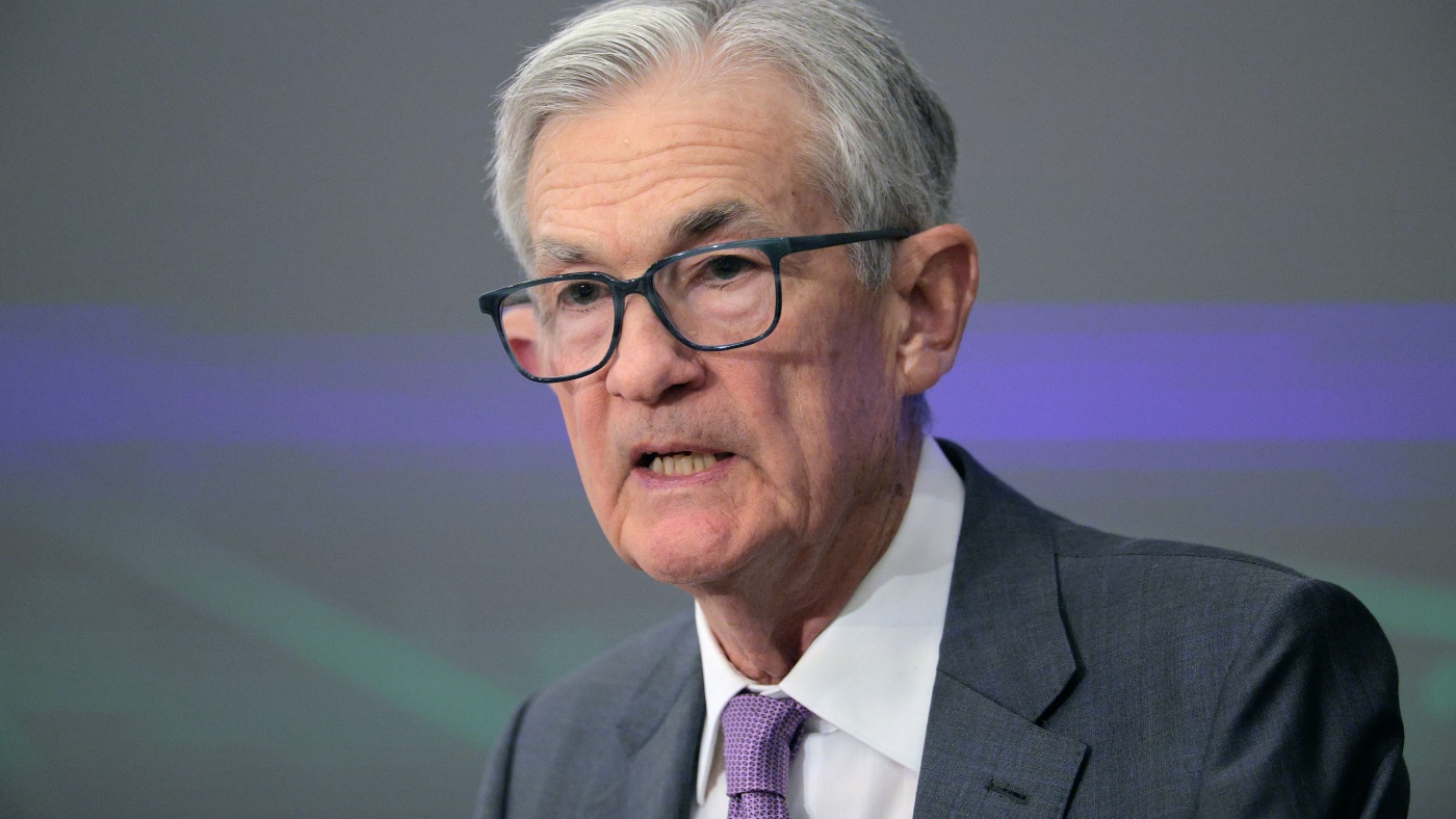 Fed expected to stand pat on rates as economic outlook gets cloudy : NPR
