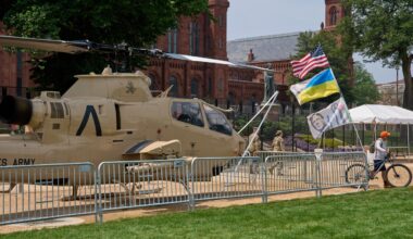 'No Kings' anti-Trump protests to coincide with Army's parade on Saturday : NPR