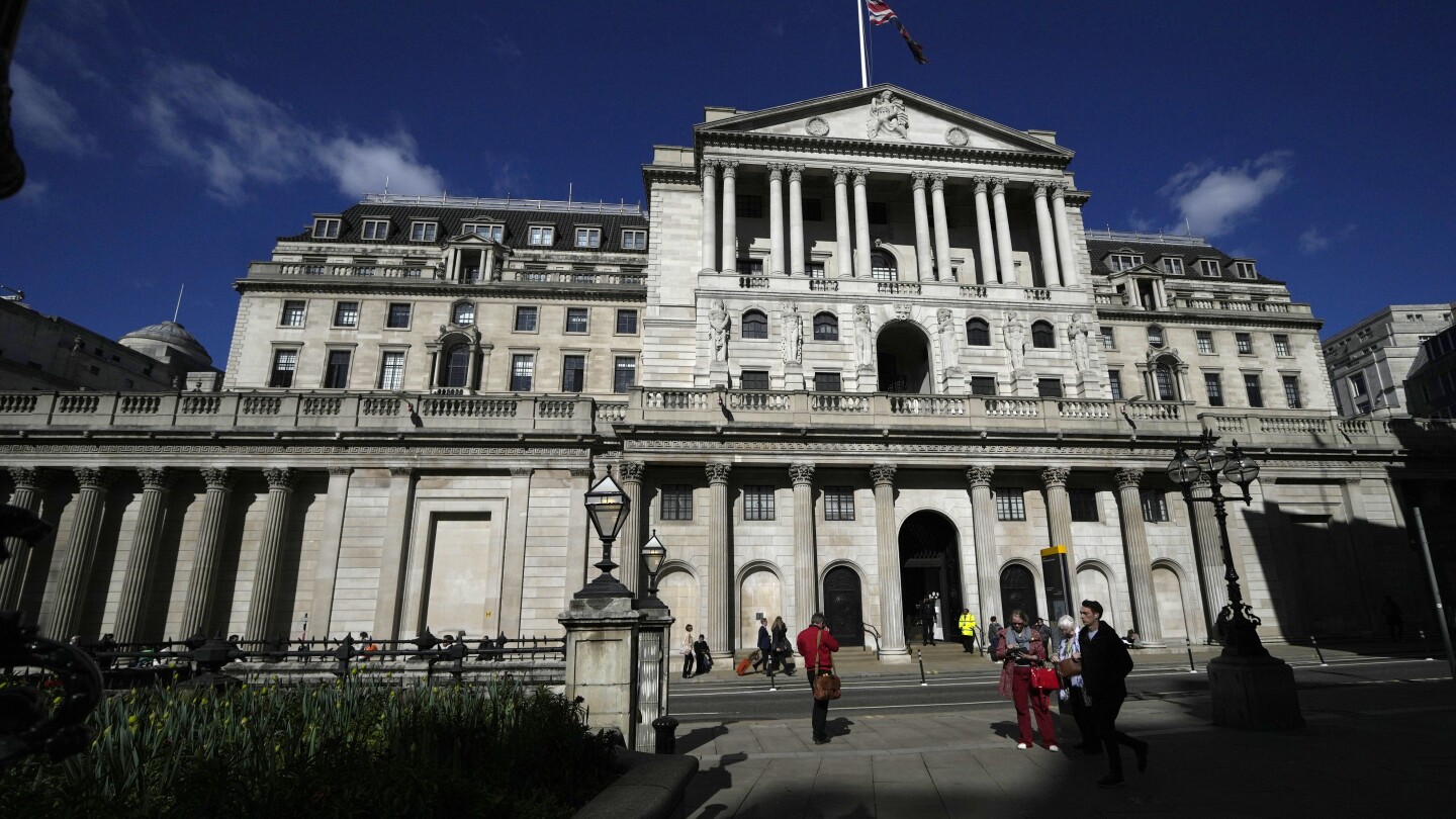 Bank of England says world is 'highly unpredictable' as it holds interest rate at 4.25%