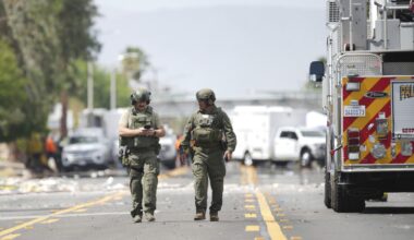 Man charged in California fertility clinic bombing dies in custody