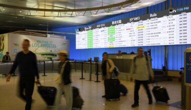 Live updates: Trump's travel ban takes effect