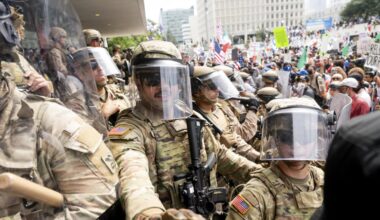 Live updates: Trump can keep National Guard deployed in LA, appeals court rules