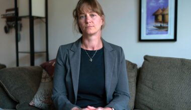 NIH scientists go public with criticism over Trump cuts