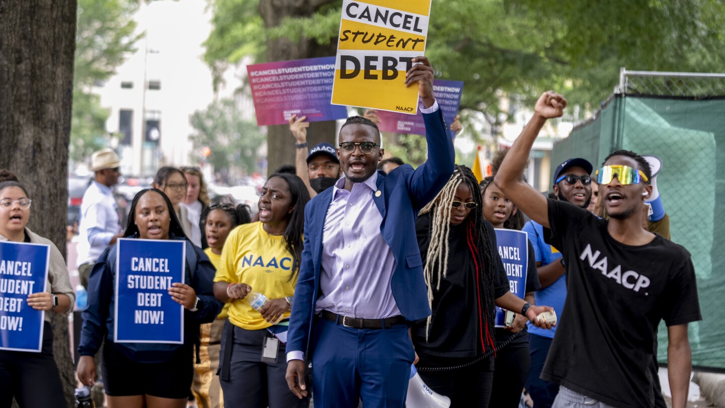 Millions of Americans see credit scores drop from missed student loan payments