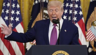 Live updates: Trump signs bill blocking California ban on new gas-powered cars