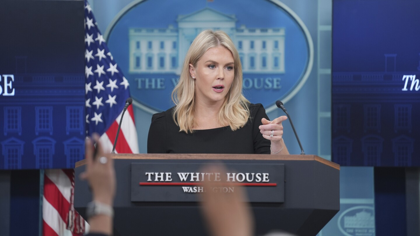 We Tried to Notify Democrats Before Iran Strikes