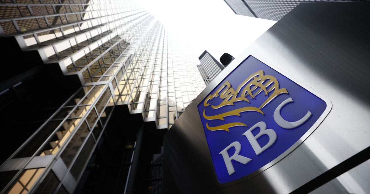 Canadian banks prepare for the worst amid Trump tariffs