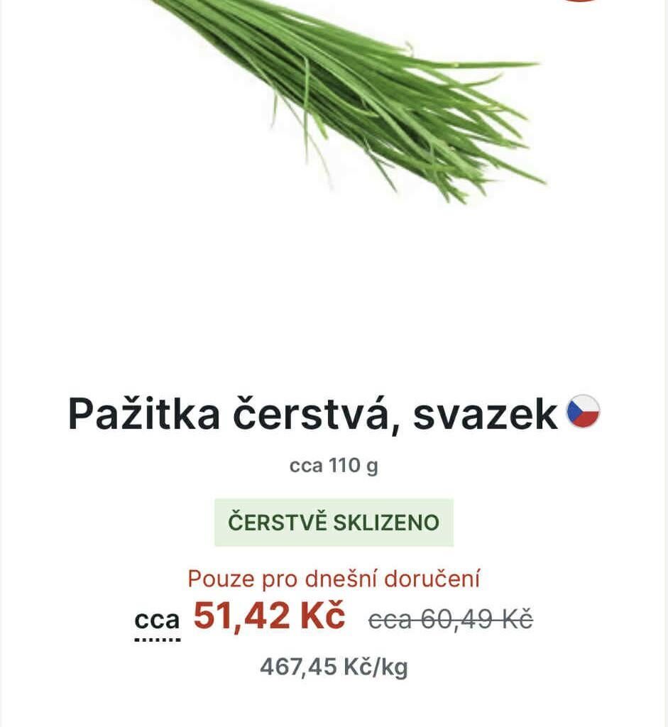 Svazek pažitky po slevě za 50 Kč.