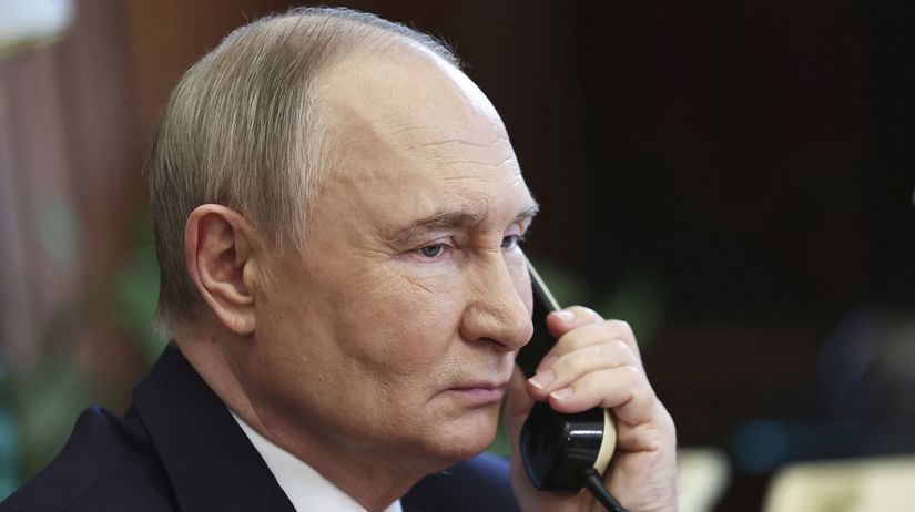 Putin nepoletí na summit BRICS, obáva sa zatykaču ICC - Svet - Správy